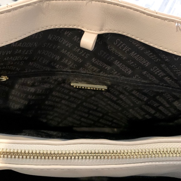 Steve Madden Quilted Medium Tote/Card Holder- NWT - Picture 6 of 11